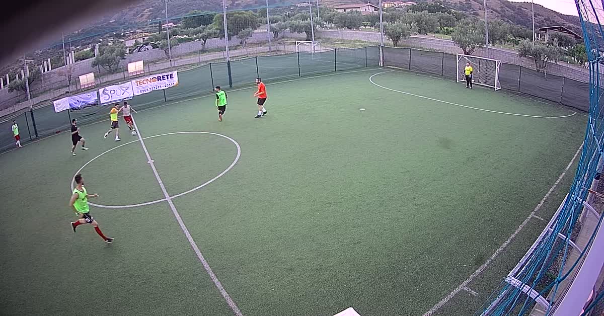 Quasi gol e sbam
