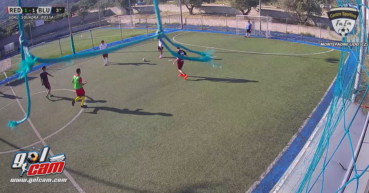 Tiro da fuori gol