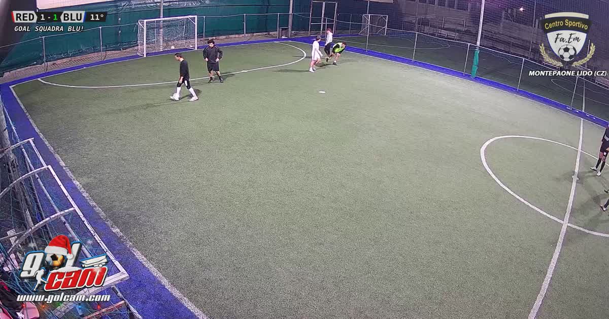ASSIST MAGNIFICO IN MEZZO A DU