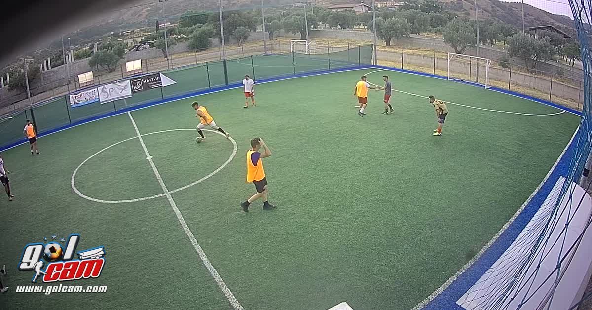 Gol e dribbling personale 