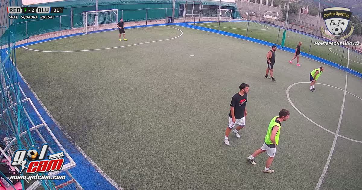 Gol tiro da fuori