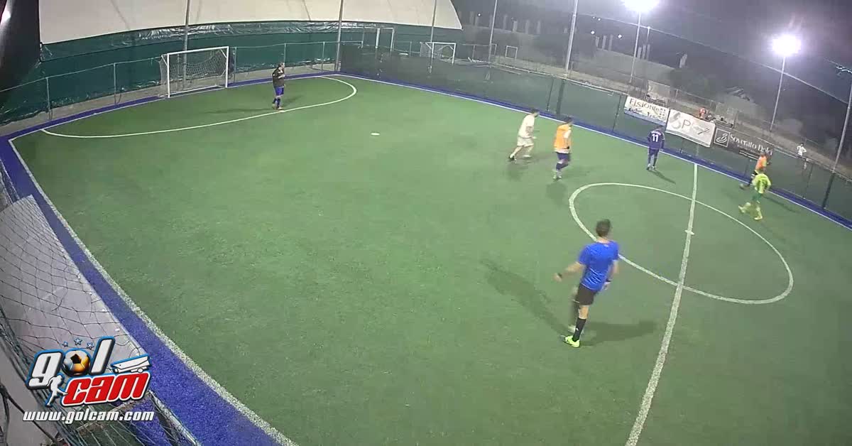 Tunnel e gol