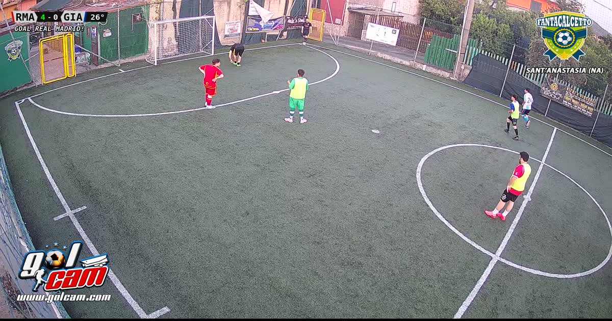 Gol di sinistro a volo