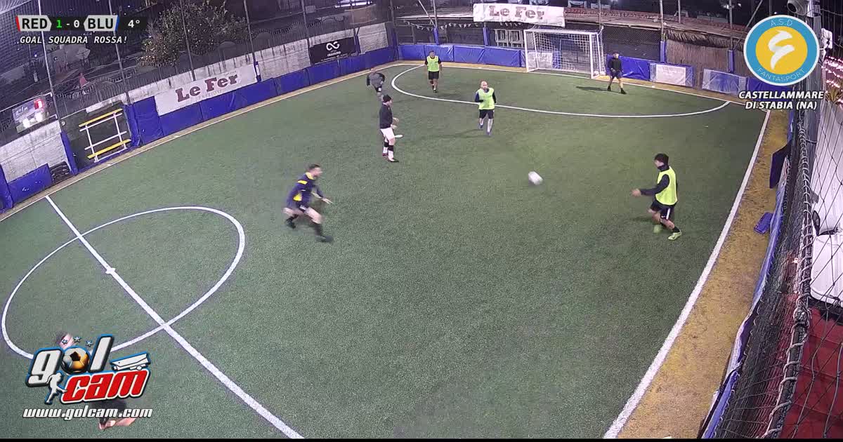 Gol1 - tiro da fuori