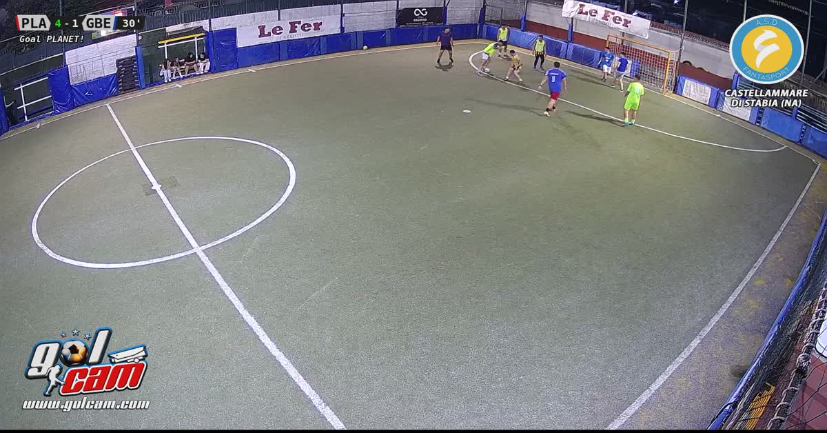 me lo tolgono il pallone eh