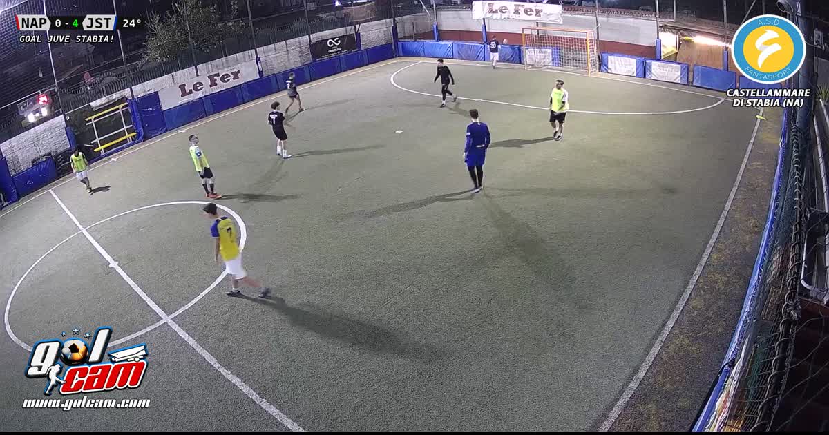 Gol in area
