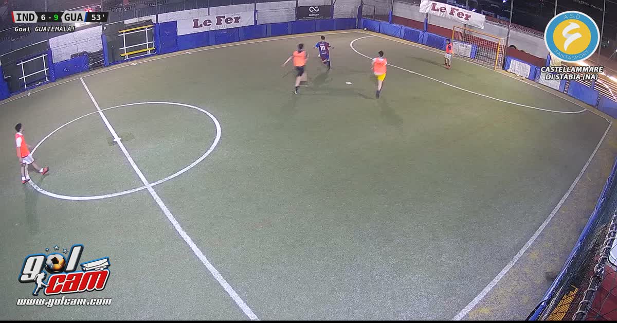Dribbling e gol di tacco 
