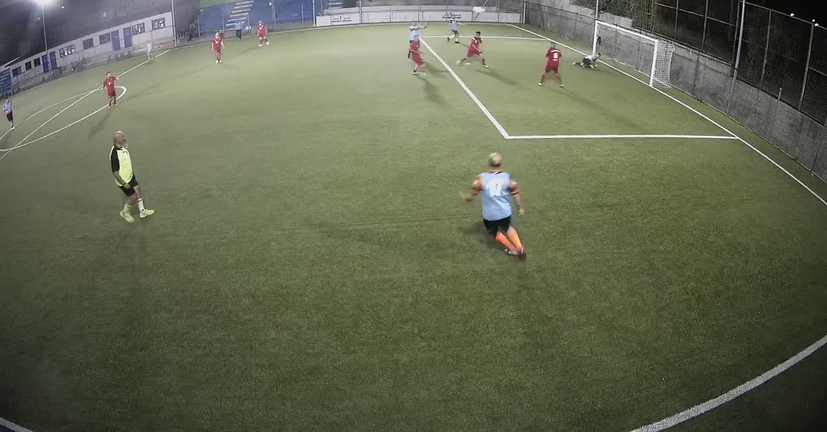 Gol di tacco al volo