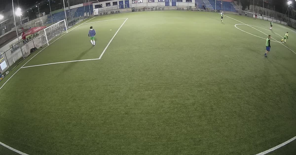 Tiro da fuori