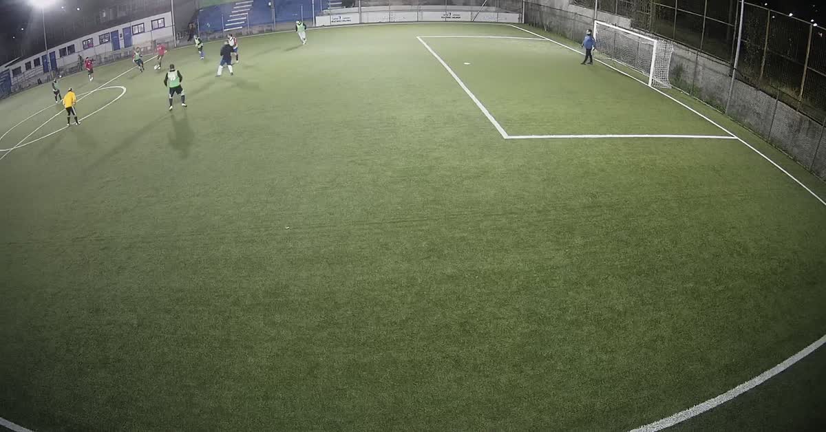 Gol 2 - 4