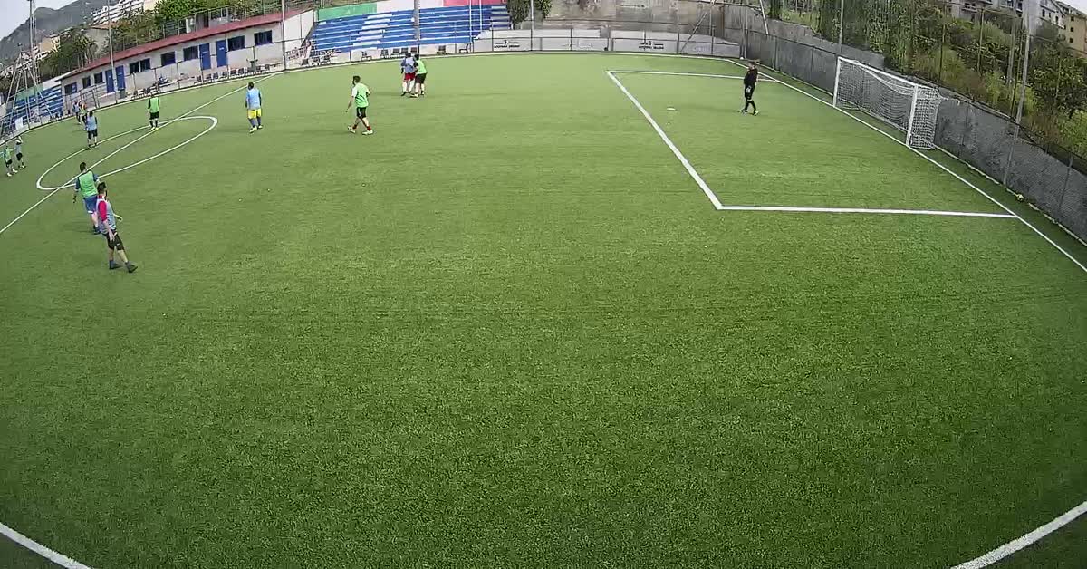 Spizzata di testa e goal