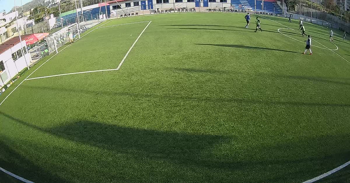 TIRO DI CARLO : FUORI