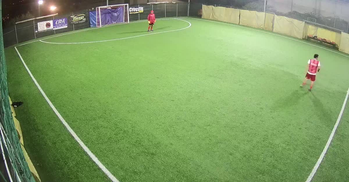 Vittorio gol con fortuna!!