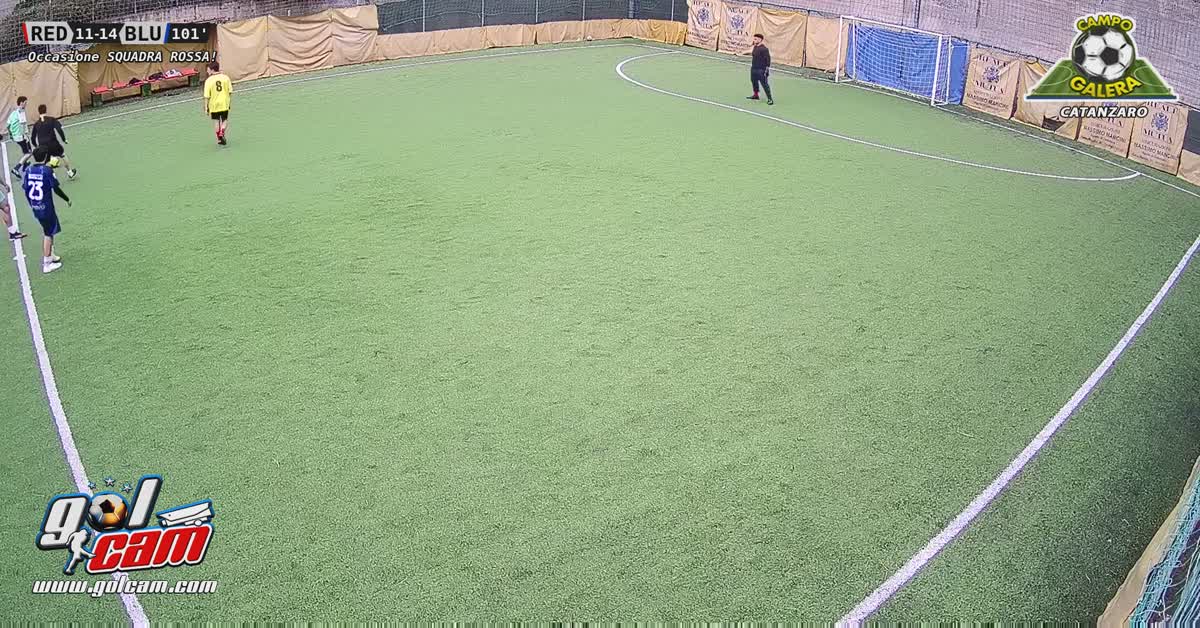 Dribbling assurdo
