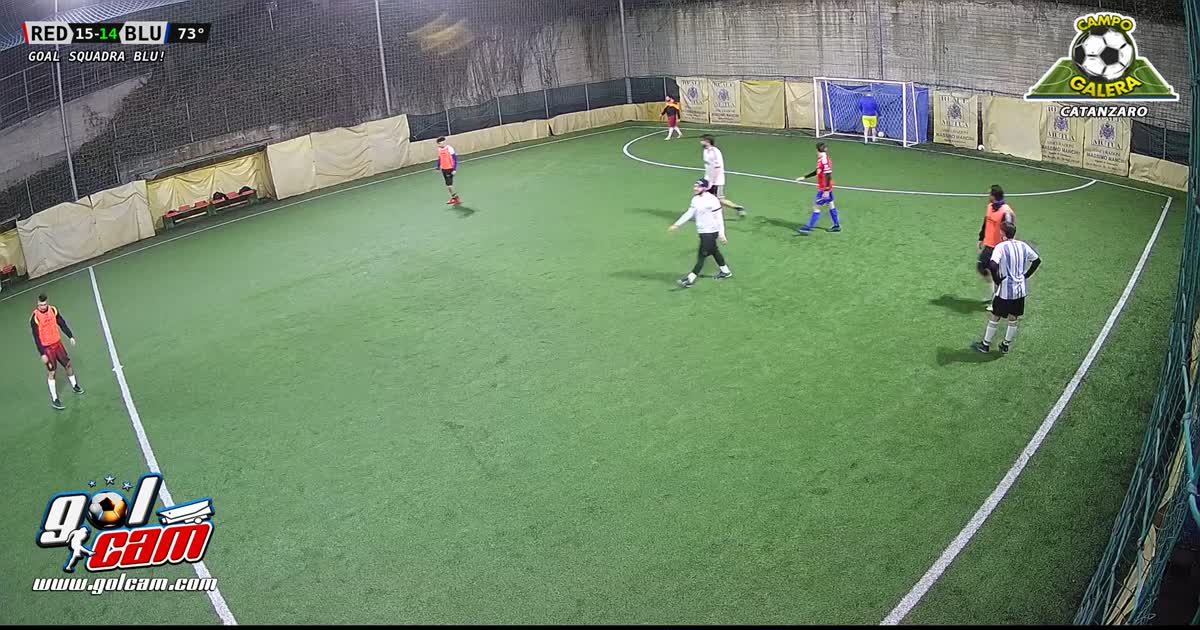 Tiro da centrocampo 