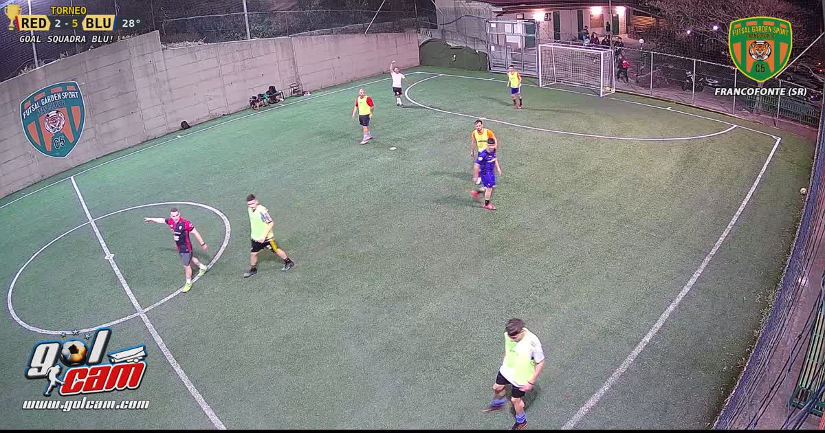 Tiro da centrocampo 