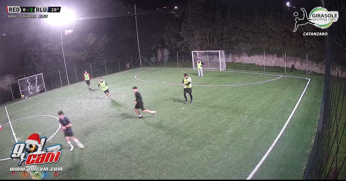 Tiro del primo gol
