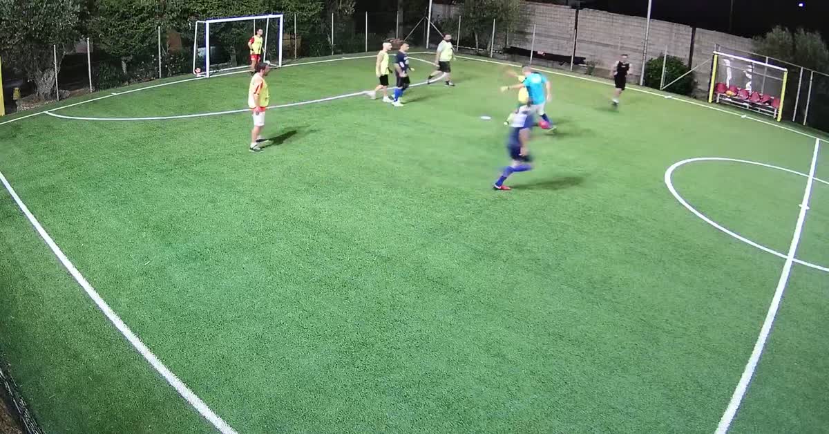 Scarta il portiere