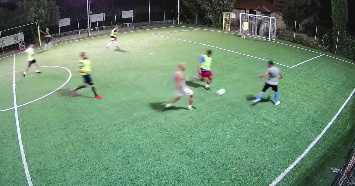 Tiro da fuori