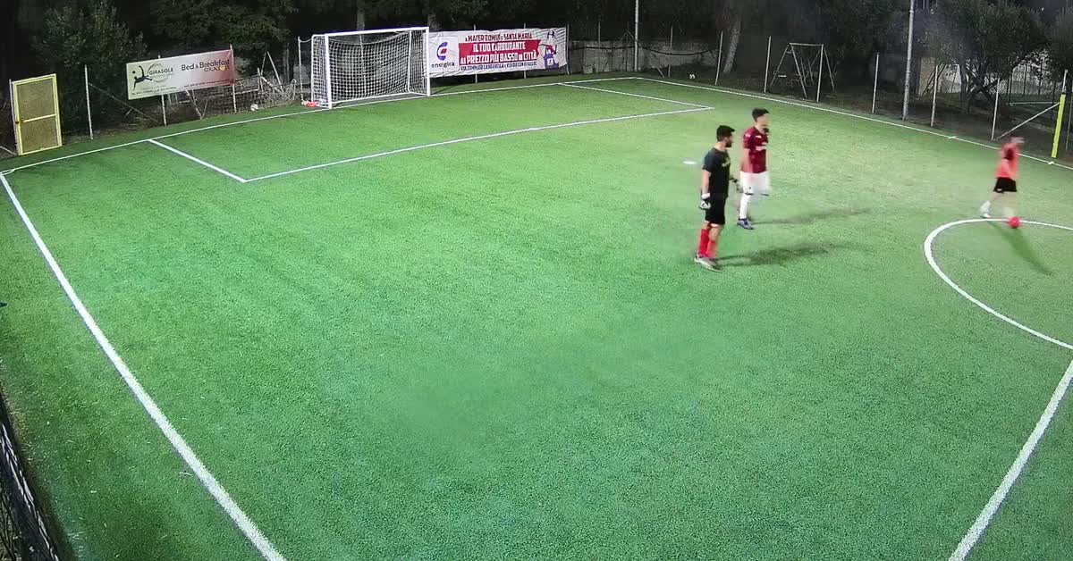 Tiro con assist