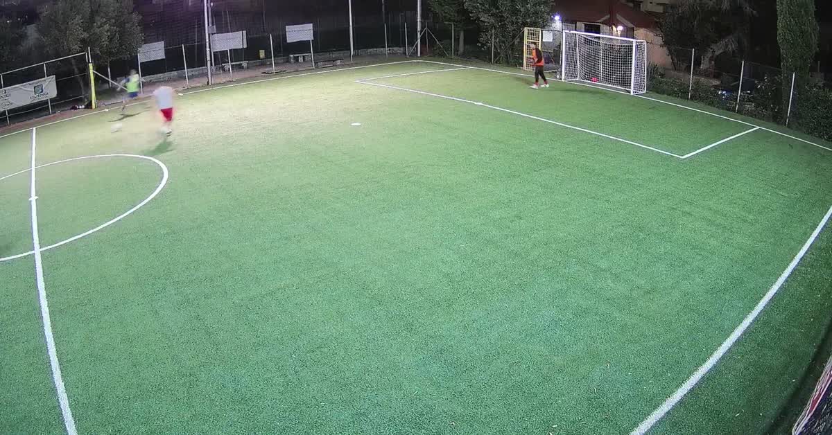 Parata col piede 3