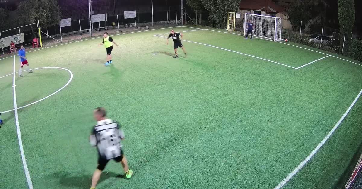 Pressing e tiro sprecato