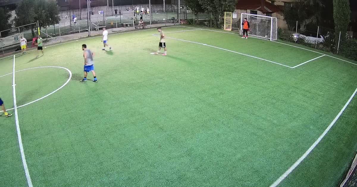 Parata tiro da lontano