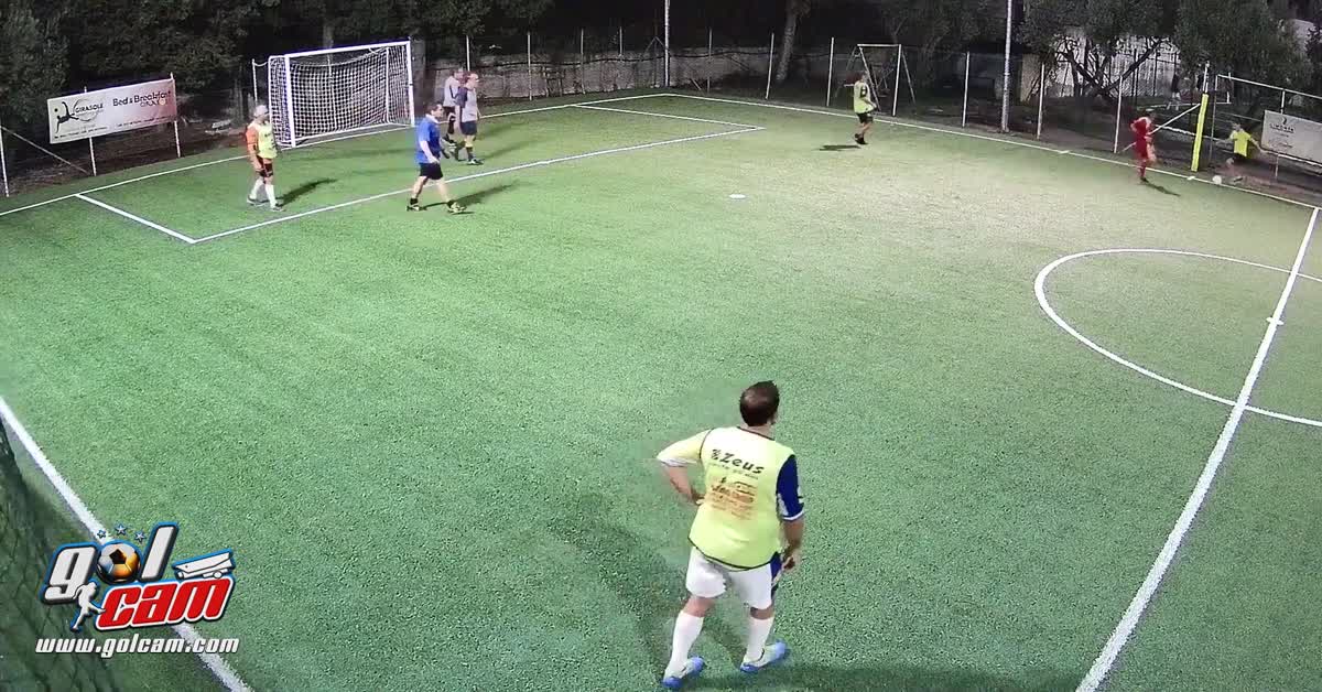 Gol opportunista