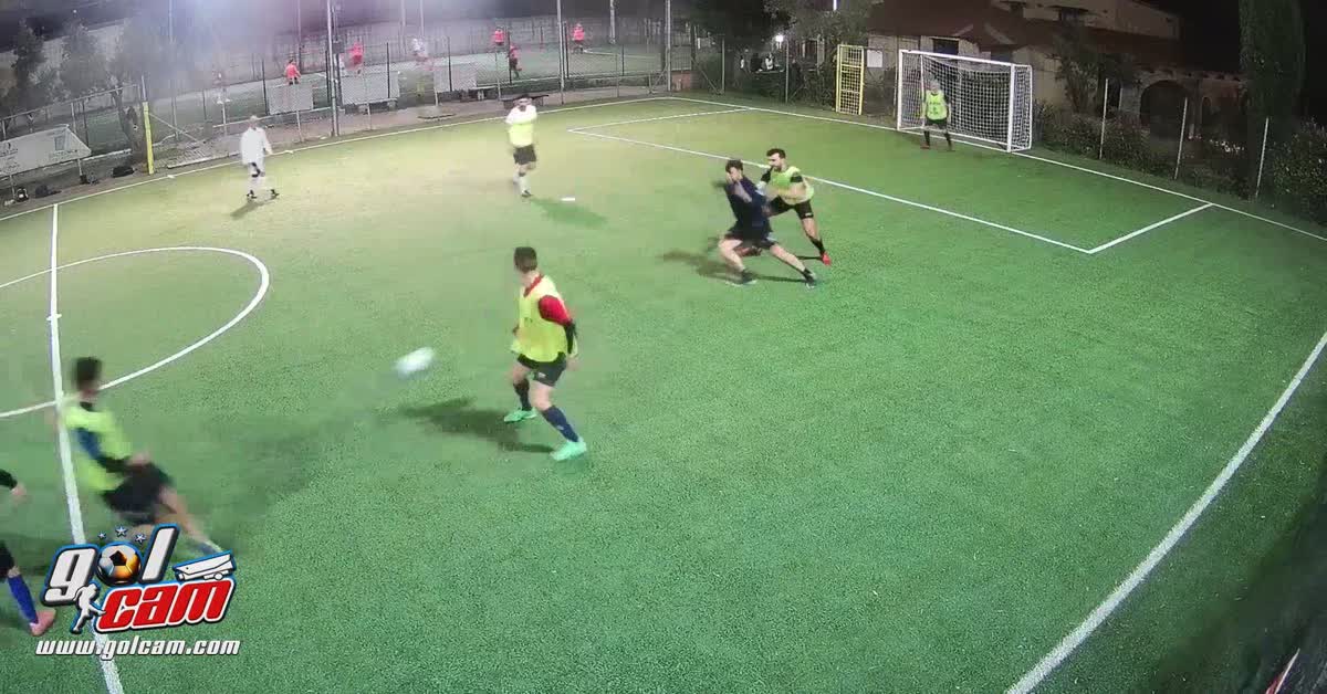 Tiro da fuori