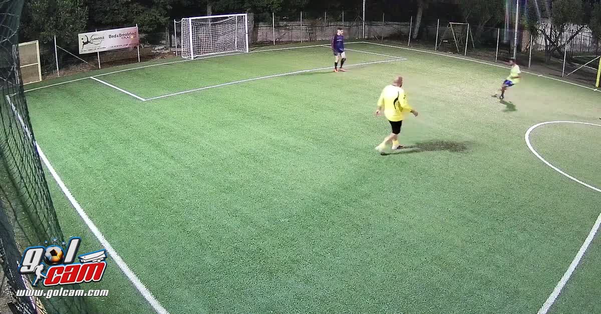 Gol fantastico di testa