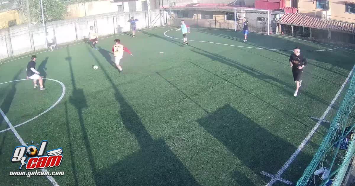 Tiro da fuori