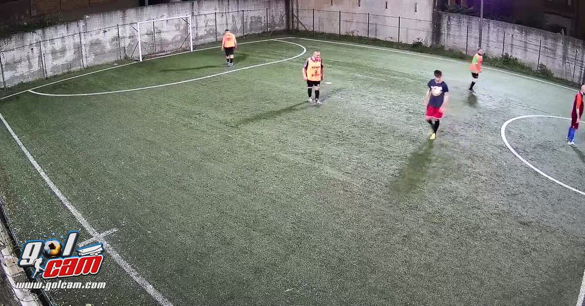 Tiro da fuori