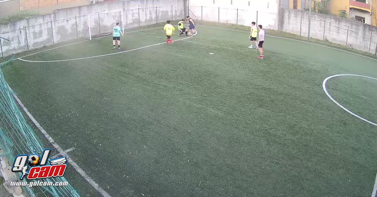 Rabona e goal all"angolino