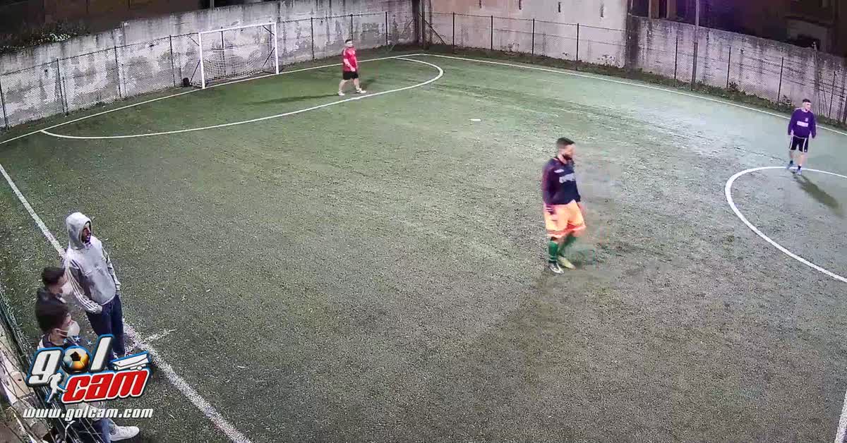 Tiro da fuori 