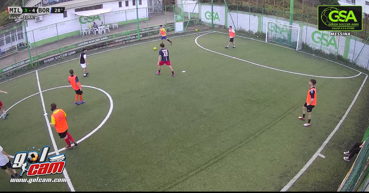 Gol da fuori di destro 2