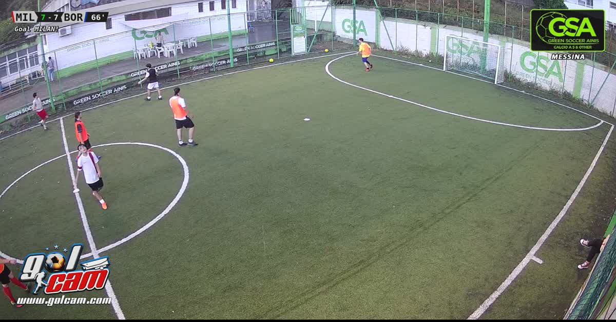 Gol da fuori di sinistro 