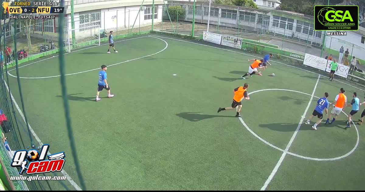 gol da fuori Martina