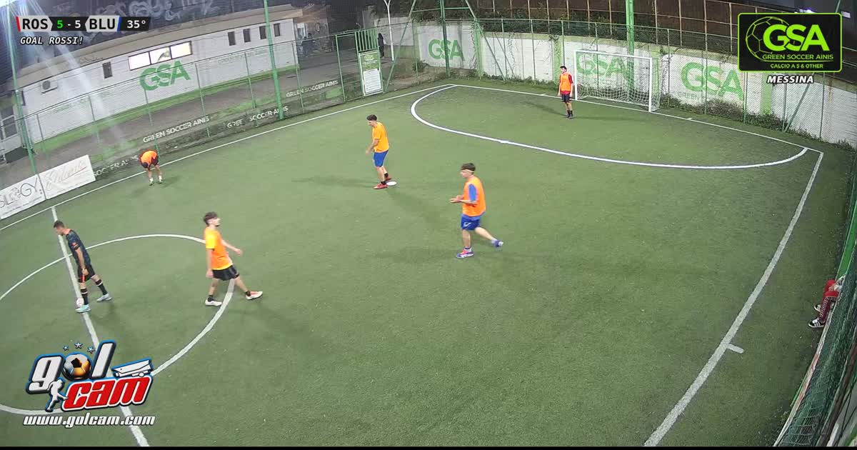 Gol con tunnel 