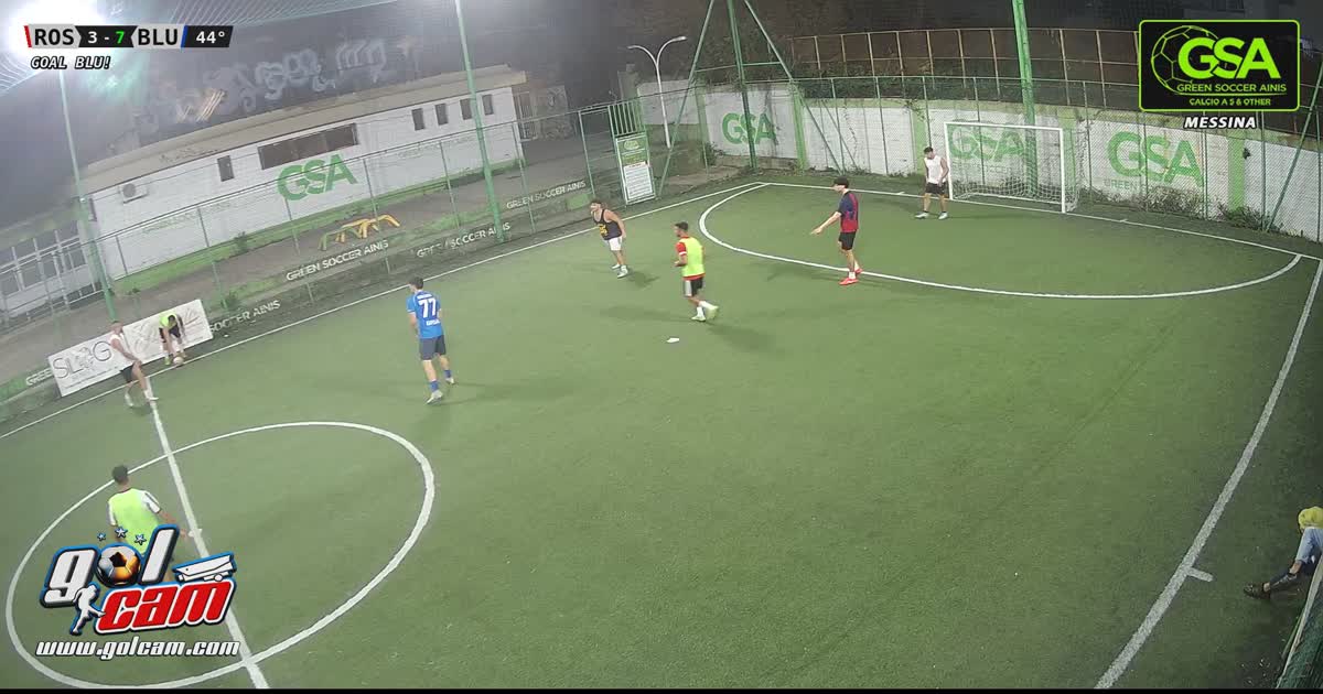 Davide uomo assist man