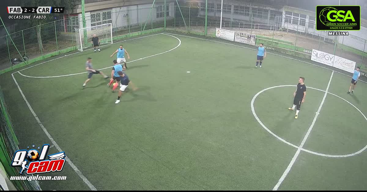 Dribbling e gol mancato