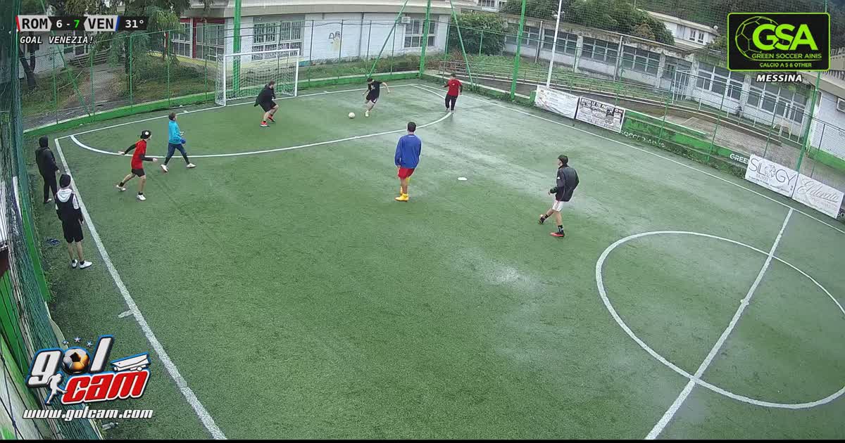 Dribblo e gol di pallonetto
