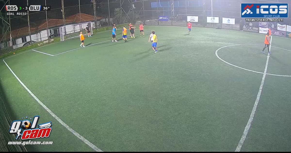gol da attaccante vero