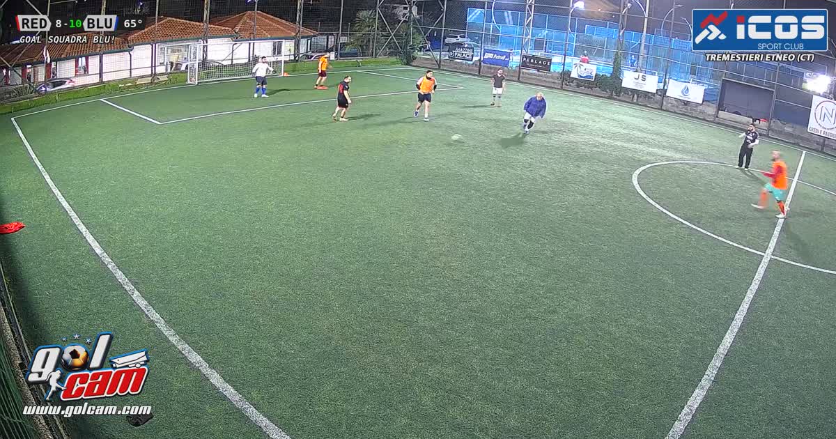 Gol dentro area 