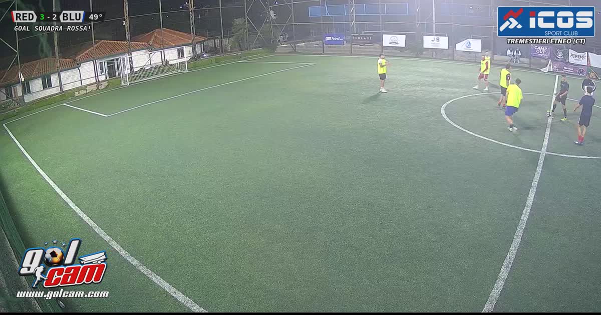 Gol a giro da fuori 