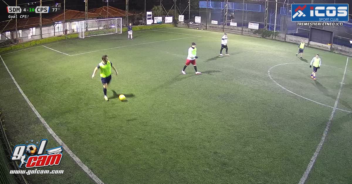 Tentativo da centrocampo