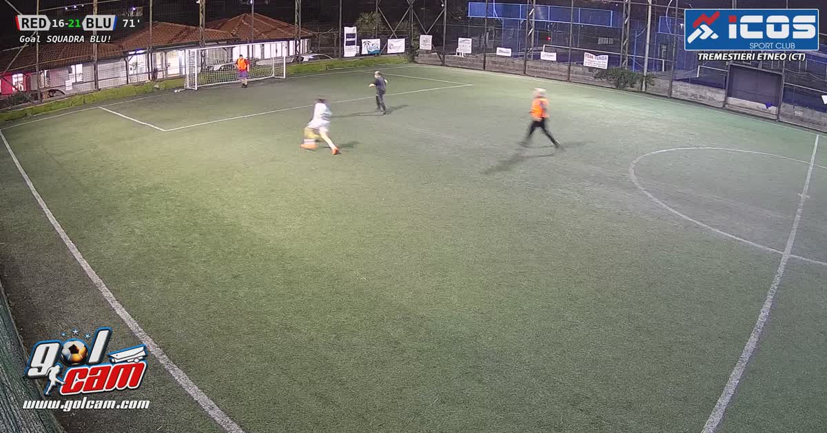 la pulisce di tacco