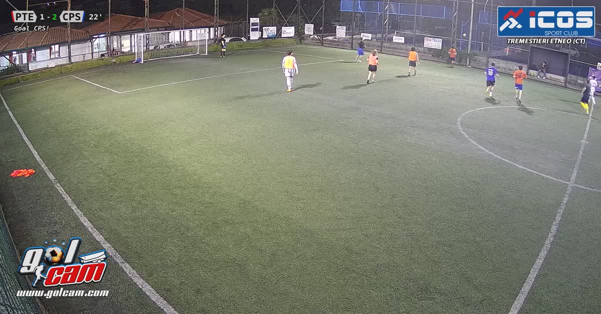 Gol a giro da fuori