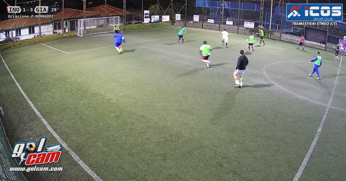 Tacco e gol mancato 