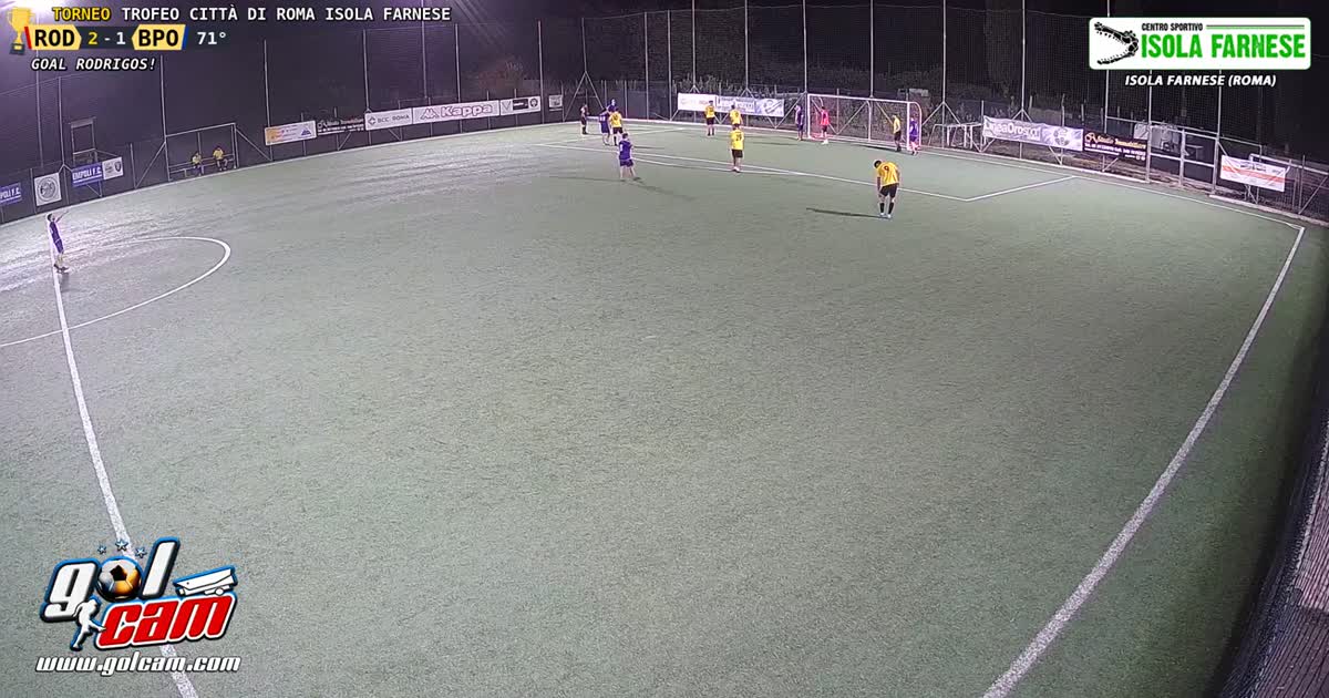 calcio di punizione 
