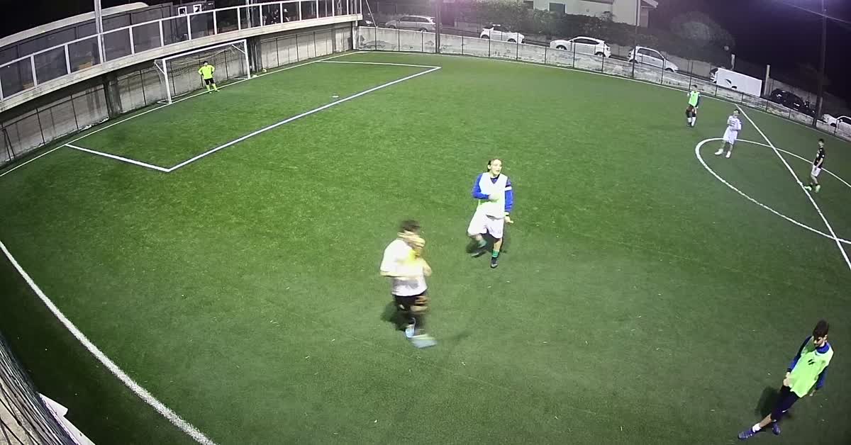 Gol saltando il portiere 
